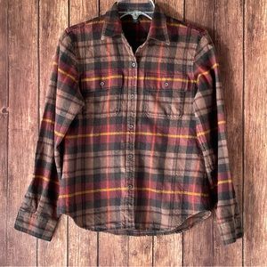 ORMA 100% Wool Women’s Plaid Button Down Size Large